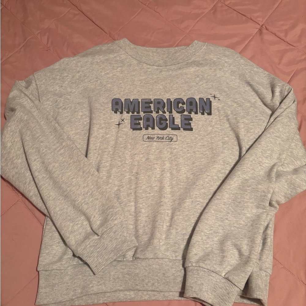 American Eagle Outfitters Heather Gray Crewneck Sweater
